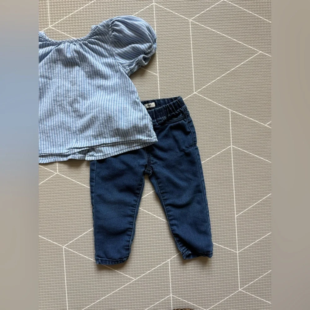Osh Kosh|Baby girl/toddler summer outfit,Blue Striped Top button down & jeans•••
